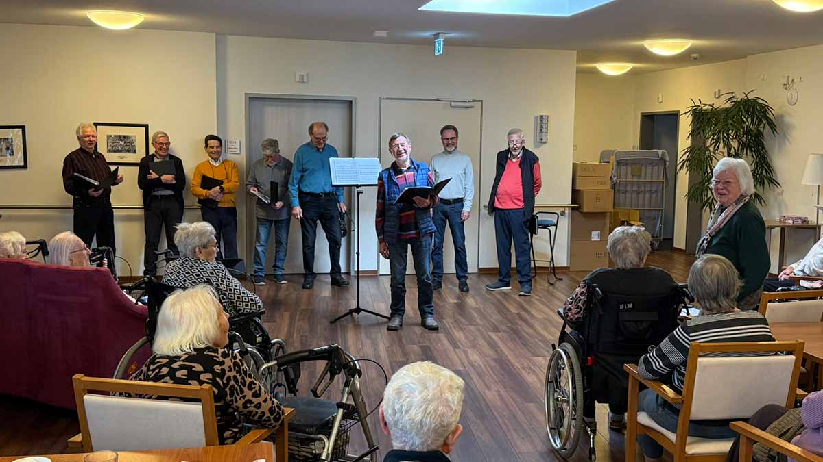Männerchor im Seniorenheim Frederike in Lehrensteinsfeld