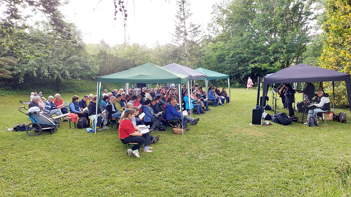 Pfingstgottesdienst im Krichgarten 2.0