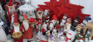 Weihnachtsflohmarkt im Foyer des Gemeindezentrums